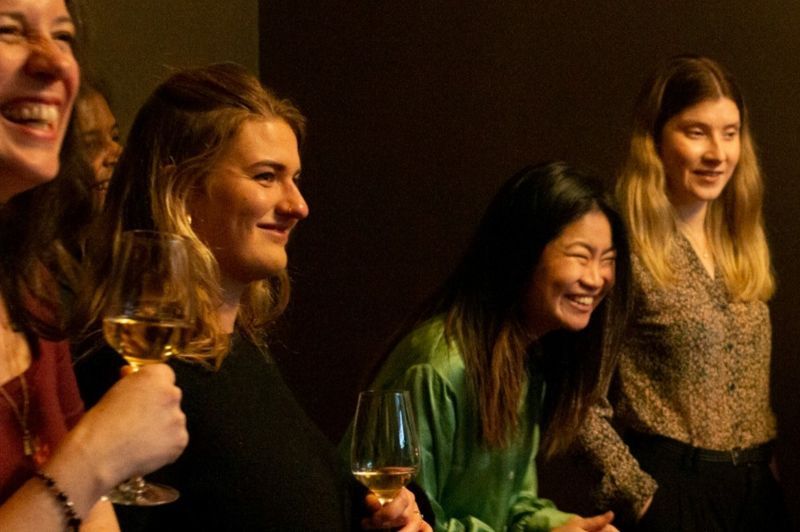 🥂 𝗨𝘁𝗿𝗲𝗰𝗵𝘁 𝗥𝗲𝗴𝗶𝗼𝗻 𝗙𝗲𝗺𝗮𝗹𝗲 𝗗𝗿𝗶𝗻𝗸𝘀 – 𝗠𝗮𝗿𝗰𝗵 𝟴𝘁𝗵 – 𝗕𝗮𝗿 𝗝𝗼𝘀𝗲𝗳𝗶𝗲𝗻, 𝗨𝘁𝗿𝗲𝗰𝗵𝘁
